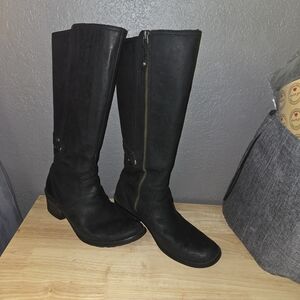 Black Knee-High Women's Riding Boots
